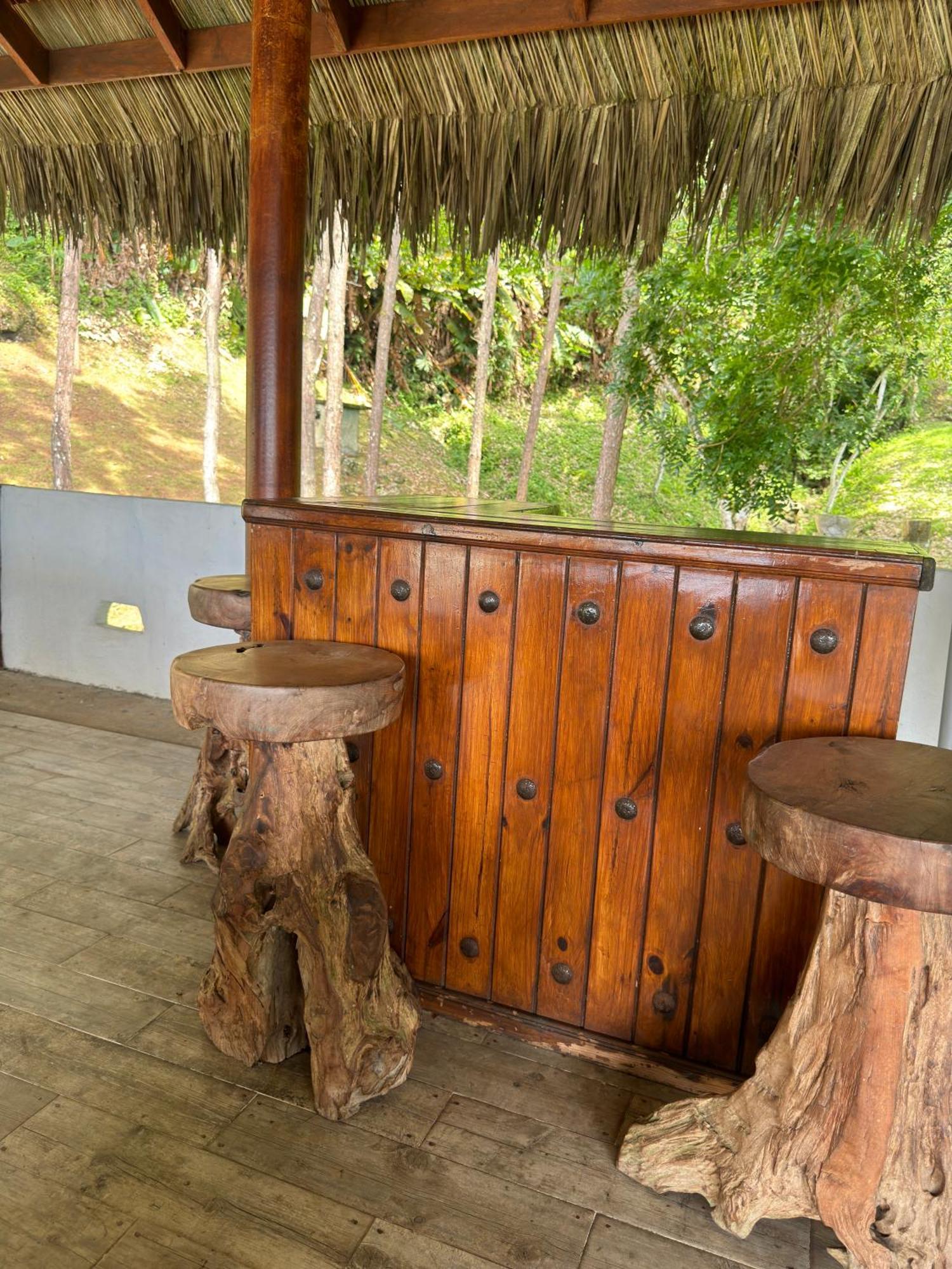 Ranchos De Chalia Panama Hotel Portobelo Exterior photo