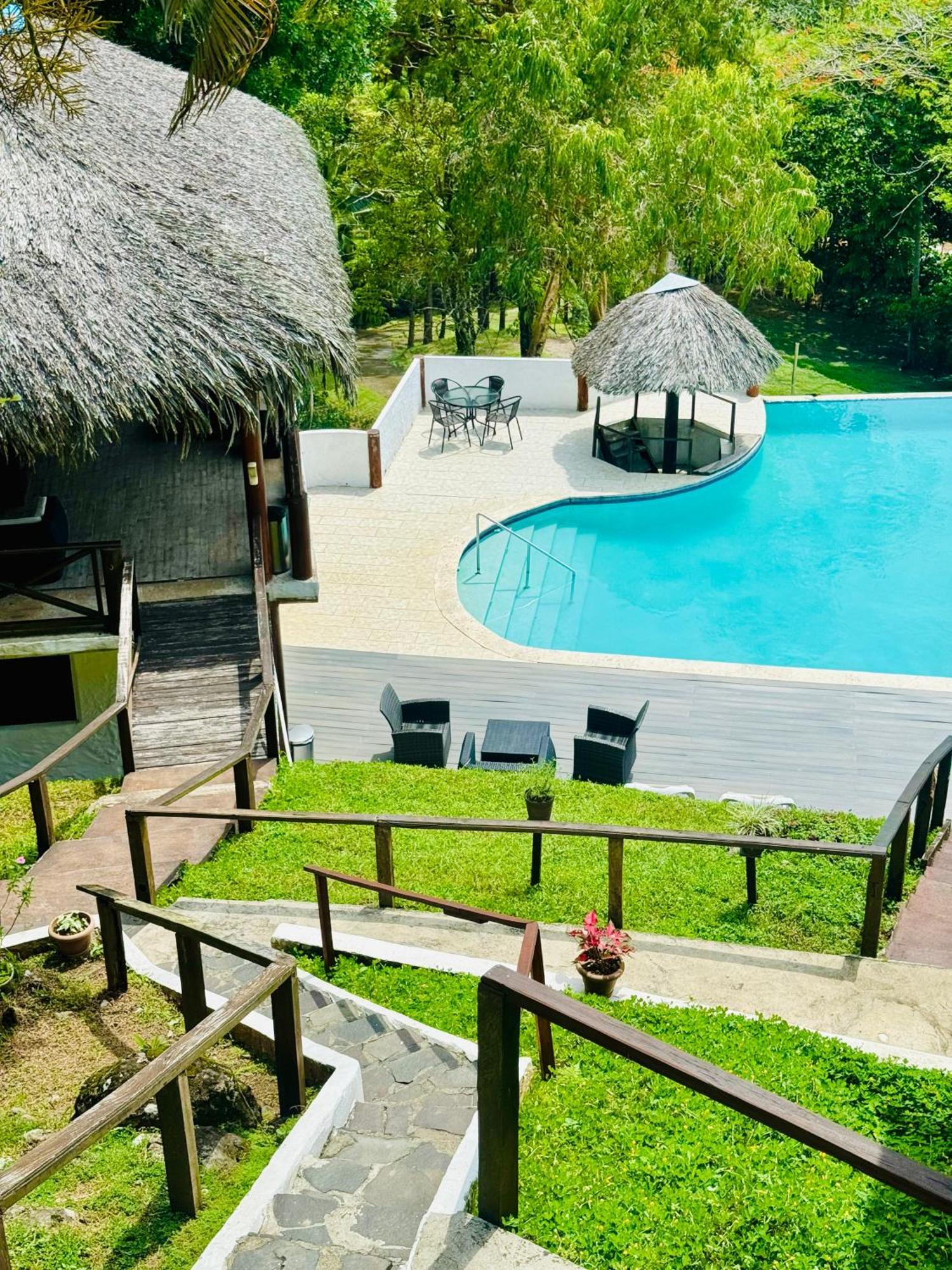 Ranchos De Chalia Panama Hotel Portobelo Exterior photo
