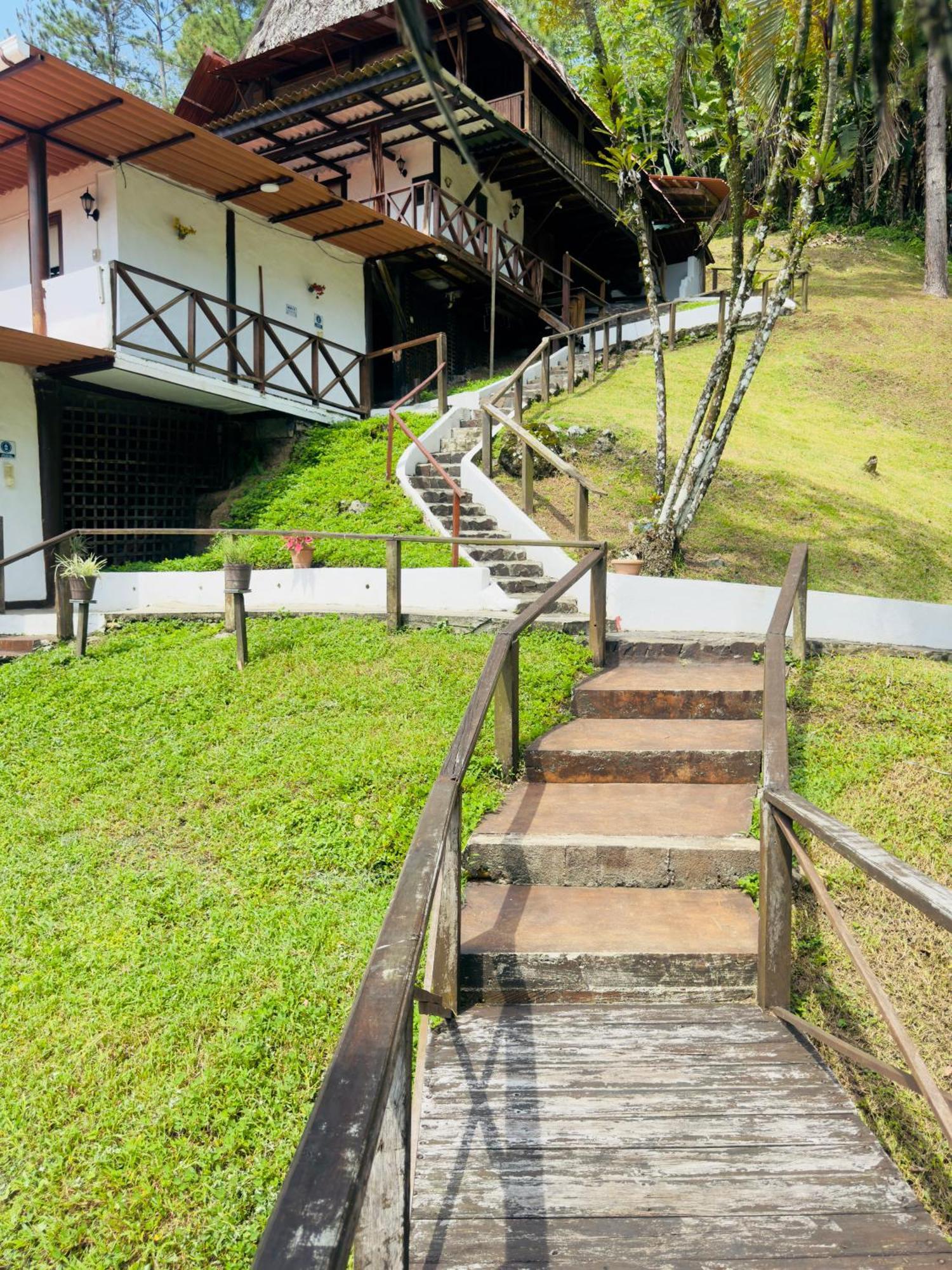 Ranchos De Chalia Panama Hotel Portobelo Exterior photo